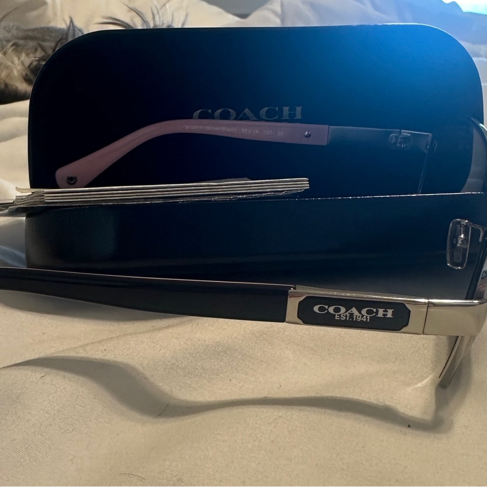 BNWB COACH LUXOTTICA AVIATOR RIM SUNGLASSES* GORGEOUS & TRENDY - Picture 2 of 9